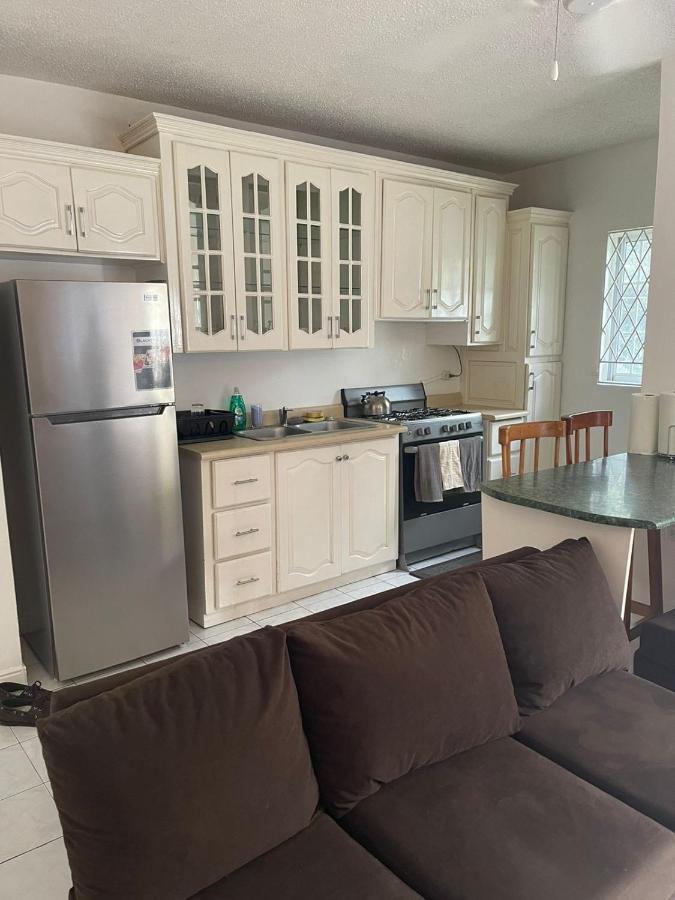 Finest Accommodation Marley Manor Apt # 513 Ground Floor 6 Marley Rd Kgn 6 Кингстон Экстерьер фото