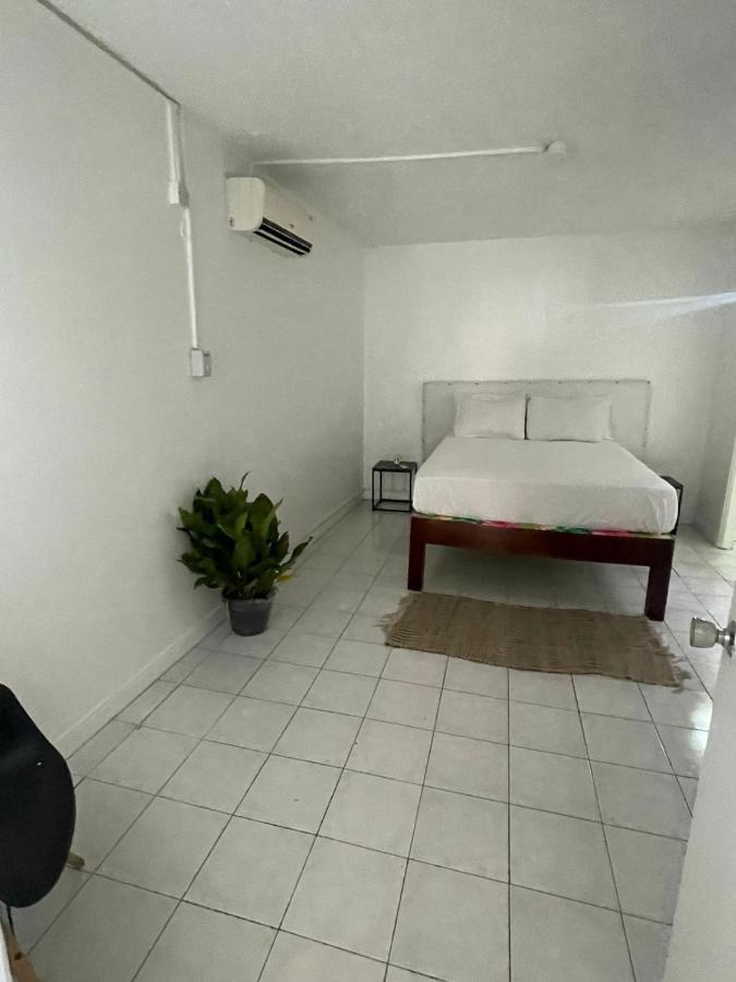 Finest Accommodation Marley Manor Apt # 513 Ground Floor 6 Marley Rd Kgn 6 Кингстон Экстерьер фото